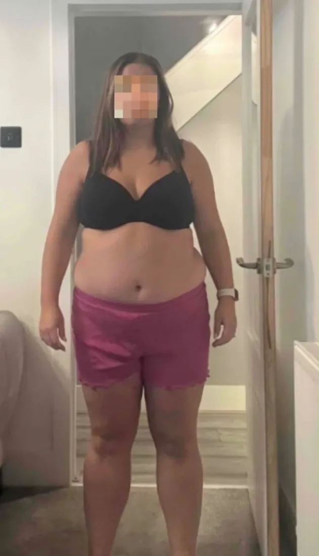 Amy before starting coaching, front view